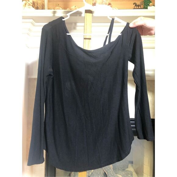 Soho Jean New York & Company Women’s Black Long Sleeve One Side Off the Shoulder - Picture 1 of 6